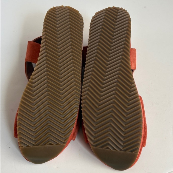 Homers Artisan orange suede platform slingback sandals - Picture 4 of 16